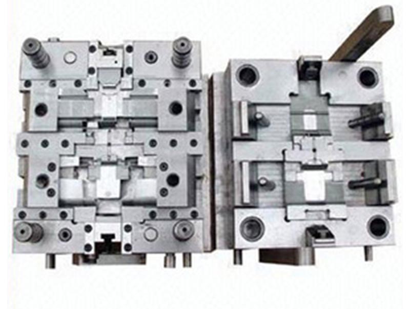 富拉尔基精密塑料模-07